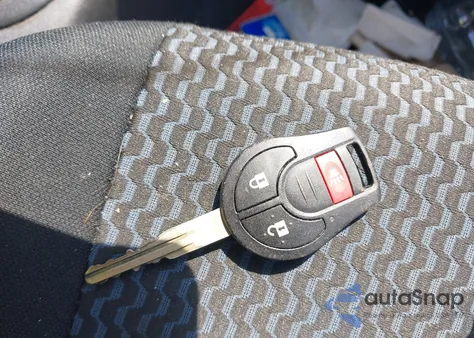 2016 Nissan Versa Note S (Sr)/S Plus/Sl/Sr/Sv z USA, uszkodzony, nr VIN 3N1CE2CP8GL350821